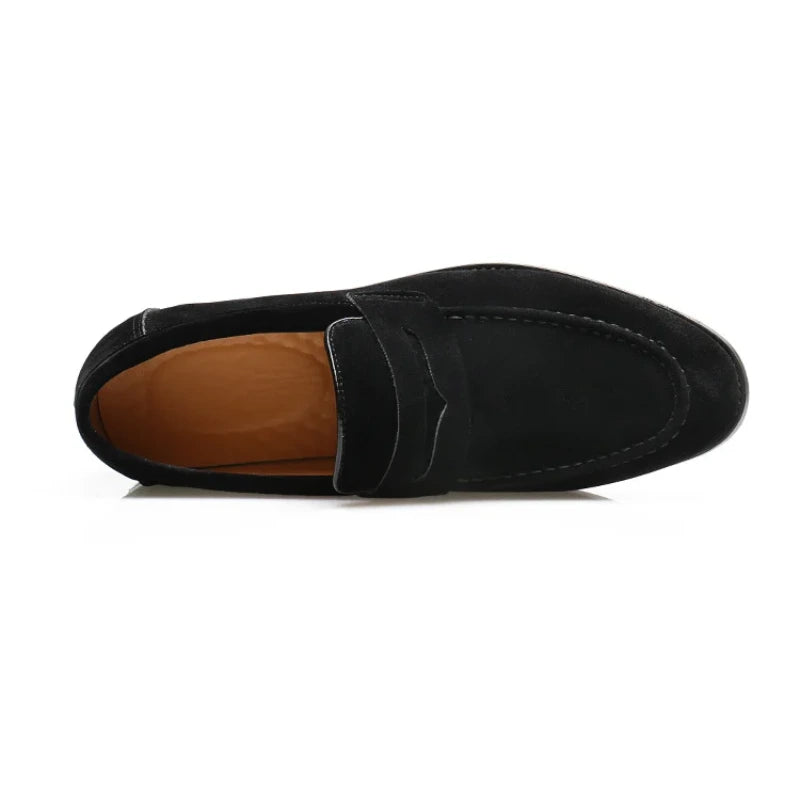Mocassim-Masculino-Preto-Em-Camurca-Visao-Frontal